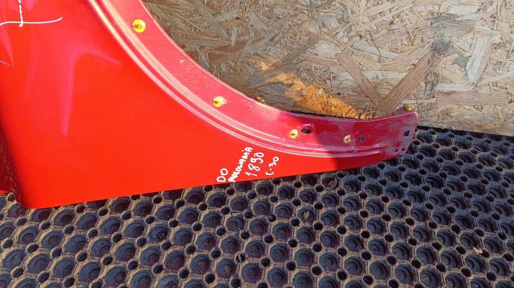 Volvo C30 R-Design Lift Błotnik Przód Prawy 612