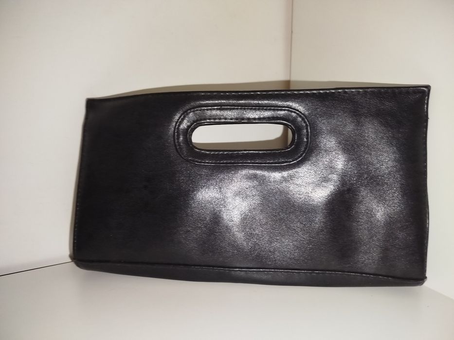 Elegancka czarna torebka damska, kopertówka na imprezę, na sylwestra