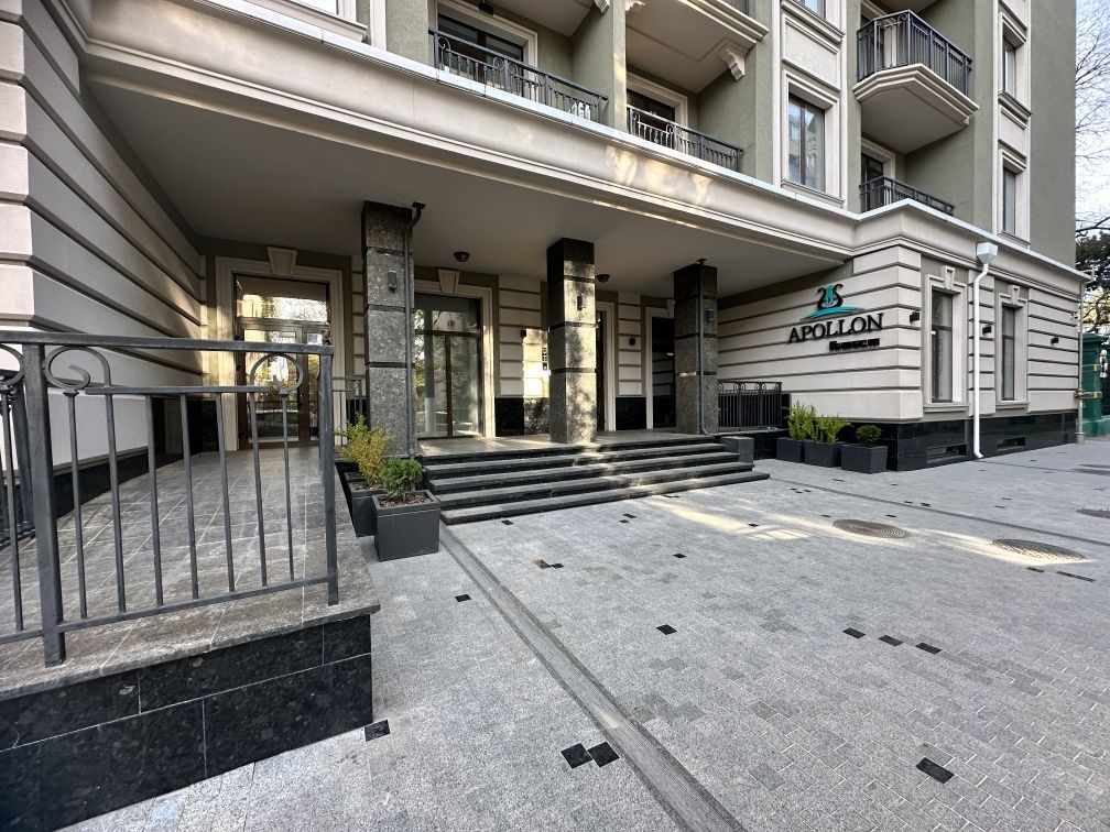 Продам однокомнатную квартиру 50 м в центре Одессы, новый дом Гефест