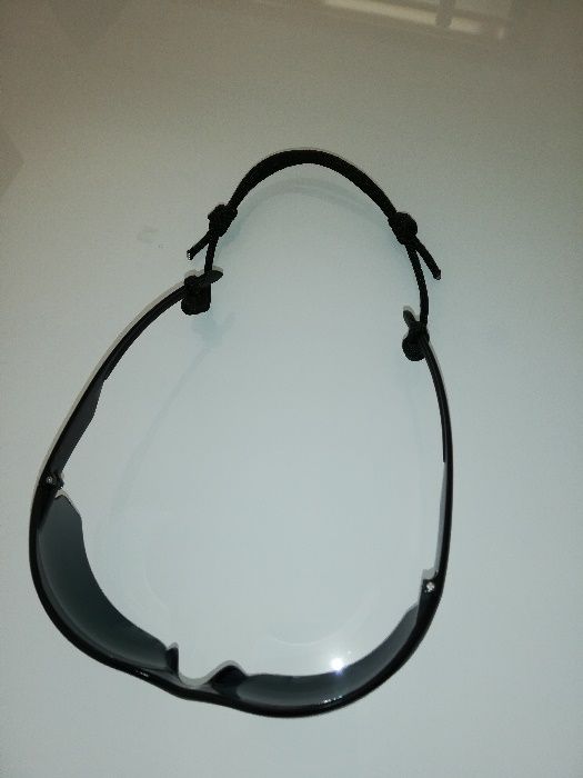 Fita em PARACORD 550 type III para óculos.