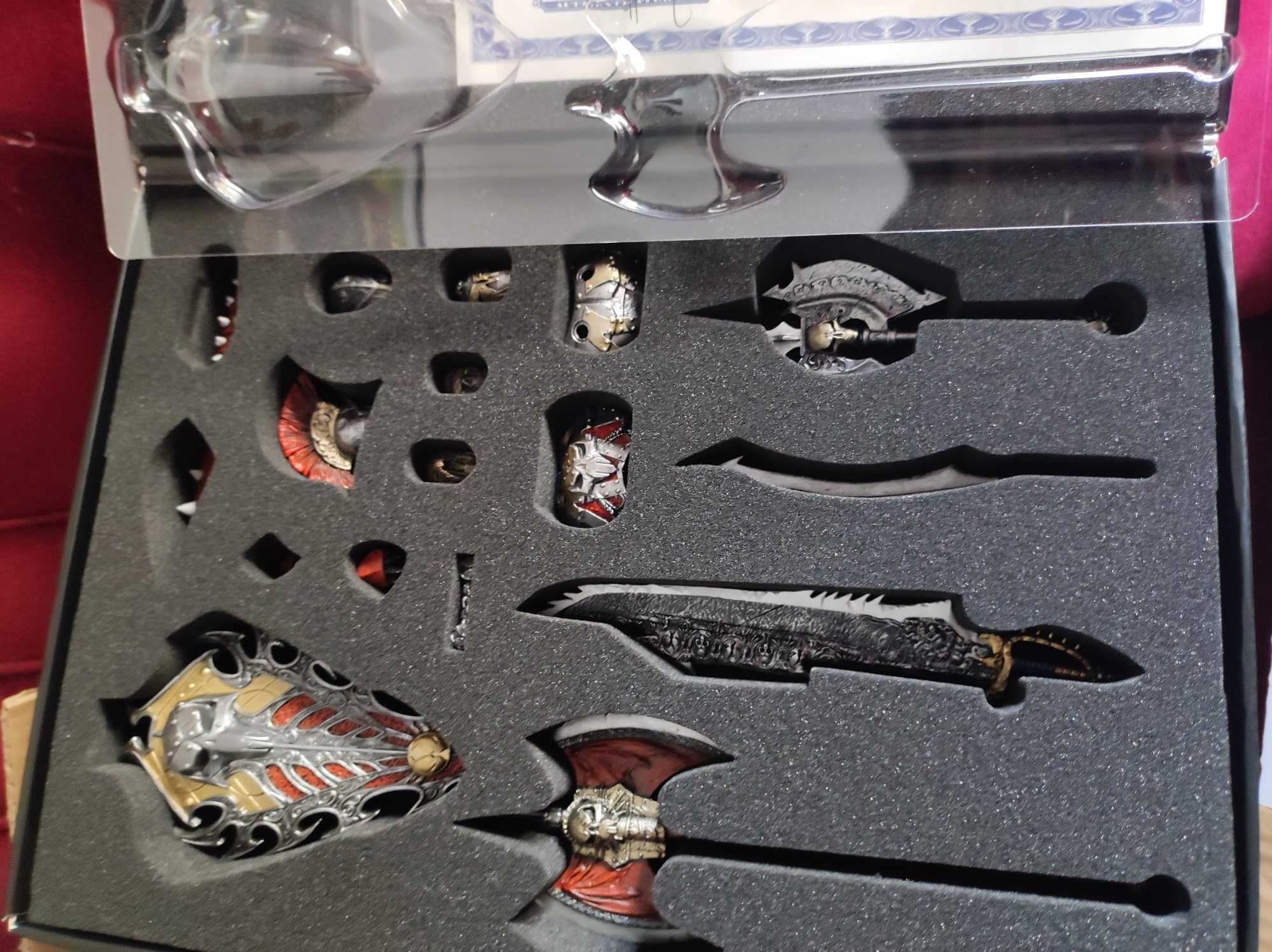 Figura Medieval Spawn autografada Todd McFarlane
