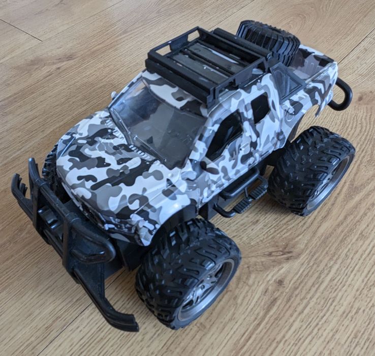 Джип на радіокеруванні SL16-B