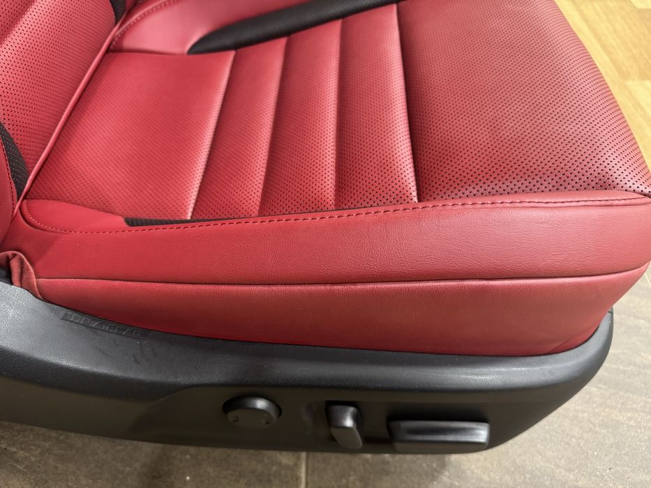 Сидіння Lexus RX FSport 2016-2022