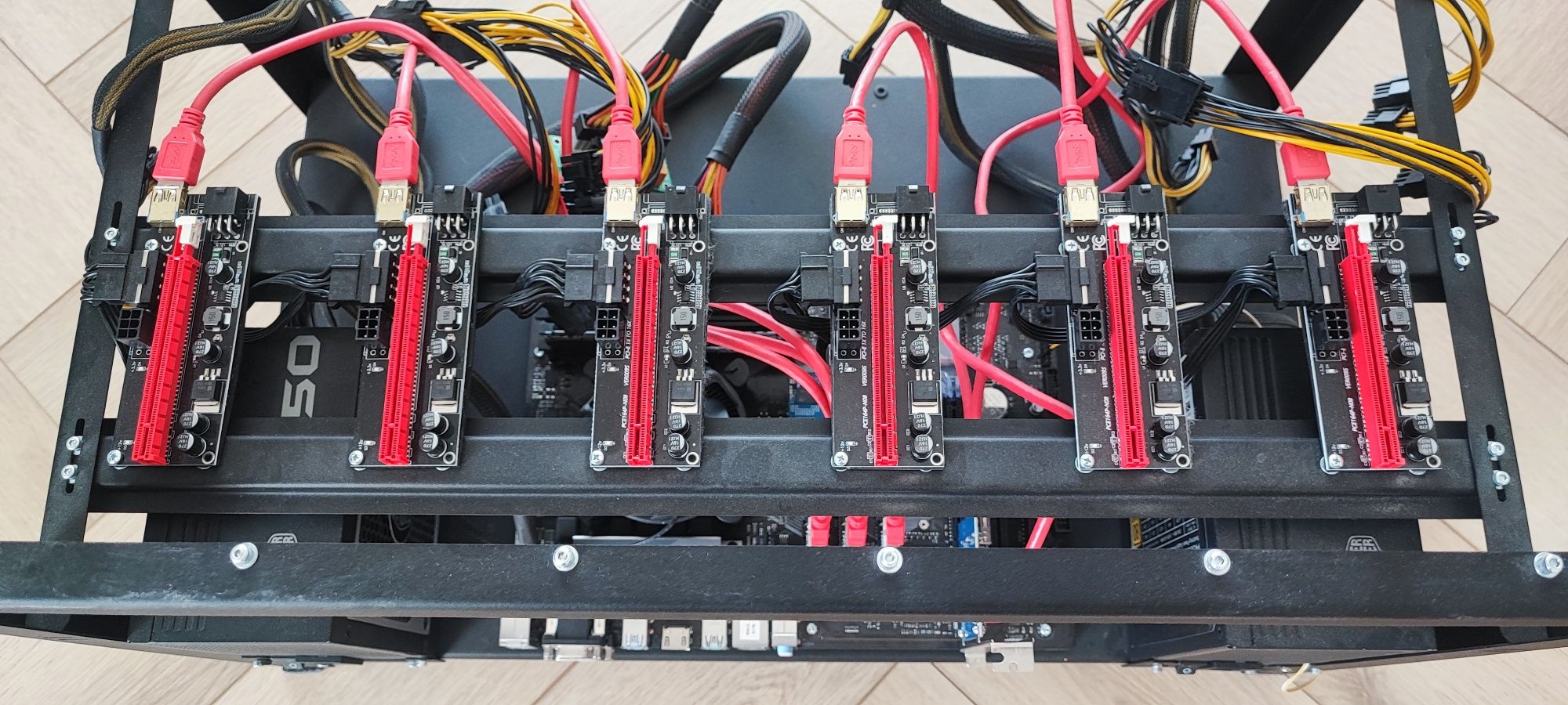 Baza / Koparka Kryptowalut / Zasilacz 750W / Płyta główna / Riser