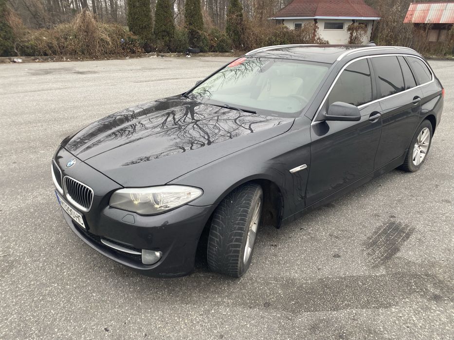 BMW 520 2012  Європа