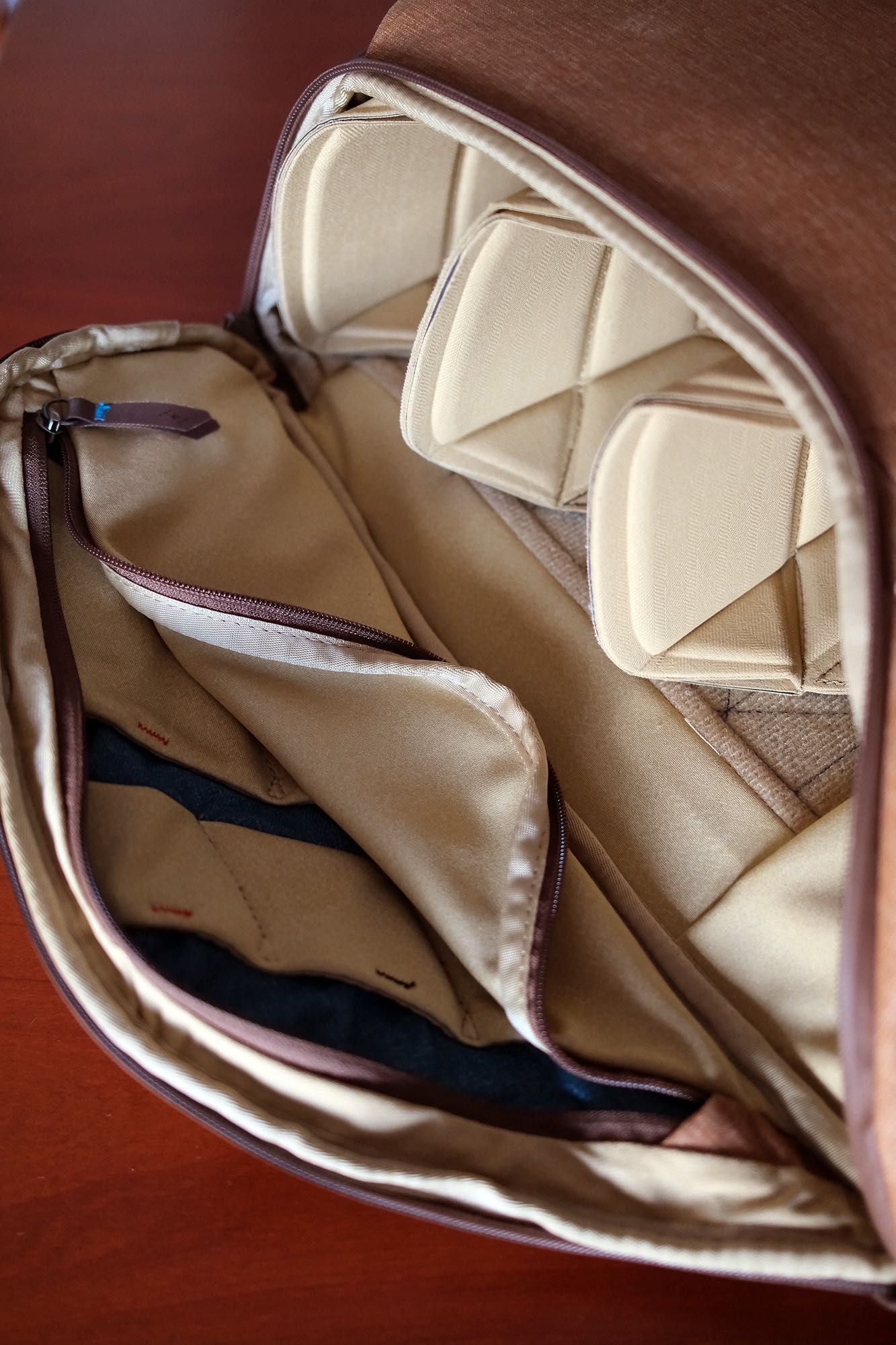 Mochila Peak Design everyday 20l - Tan - Fotografia Video Dia a dia