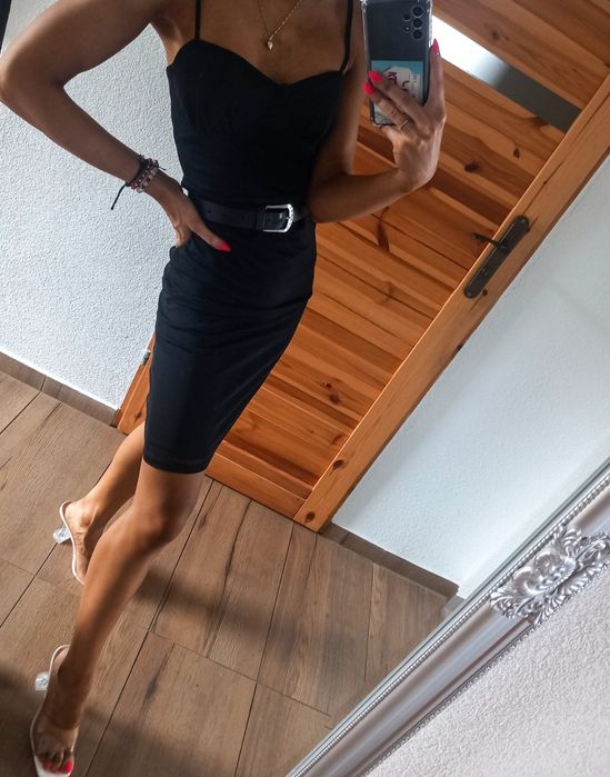 Sukienka midi sexy czarna XS S