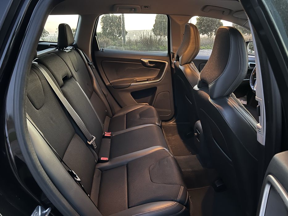 Volvo XC60 D4 2015 Nacional 176.000km