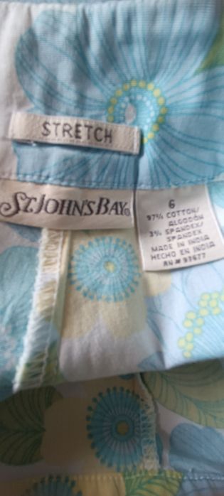 Spódnica w pastelowe kwiaty
