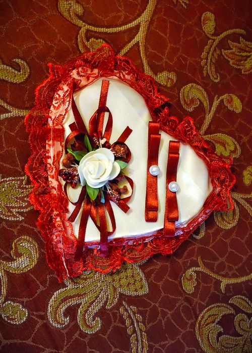 Весільна подушка для каблучок