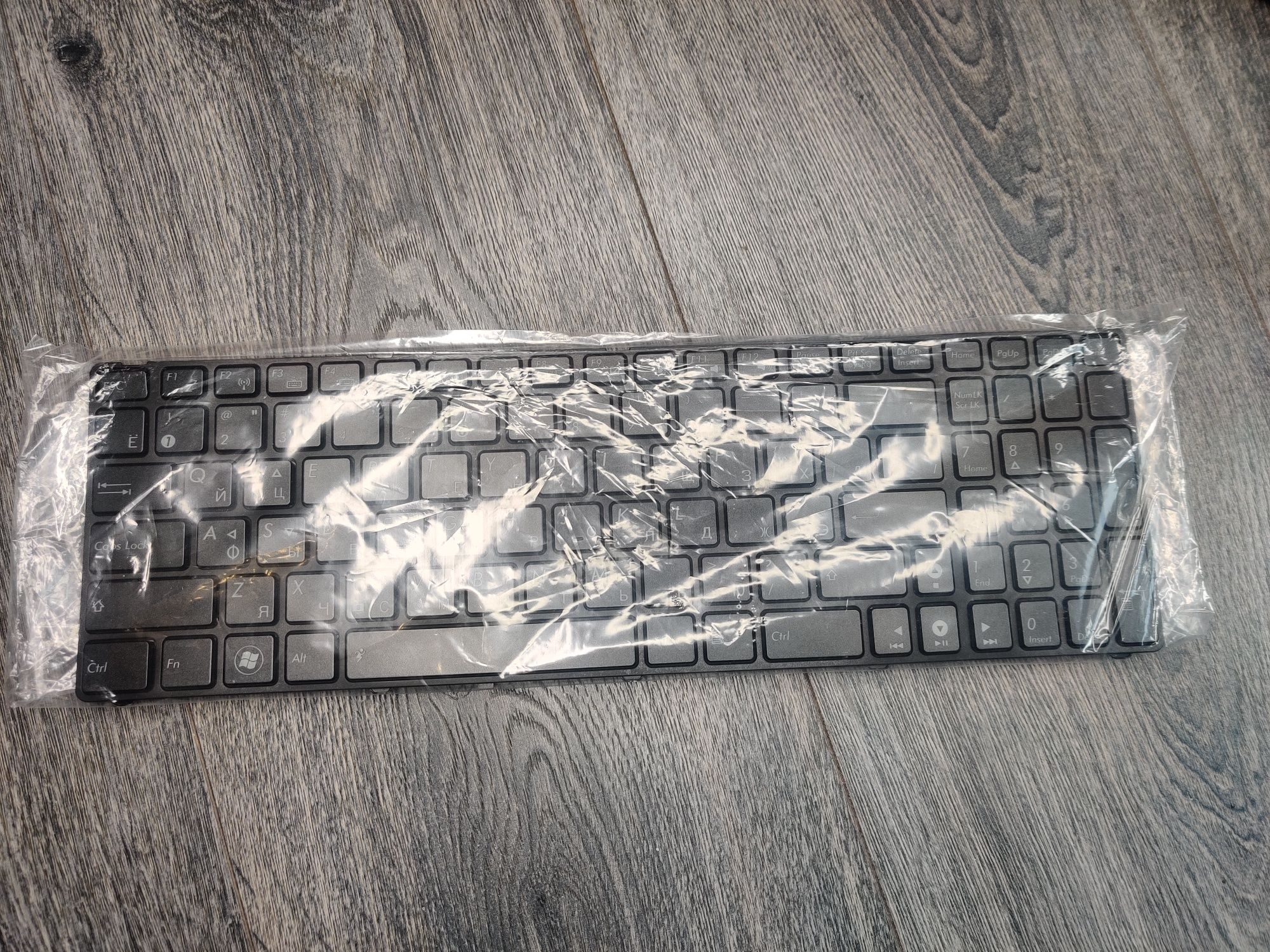 Клавіатура для ноутбука ASUS NSK-UGP0R Асус