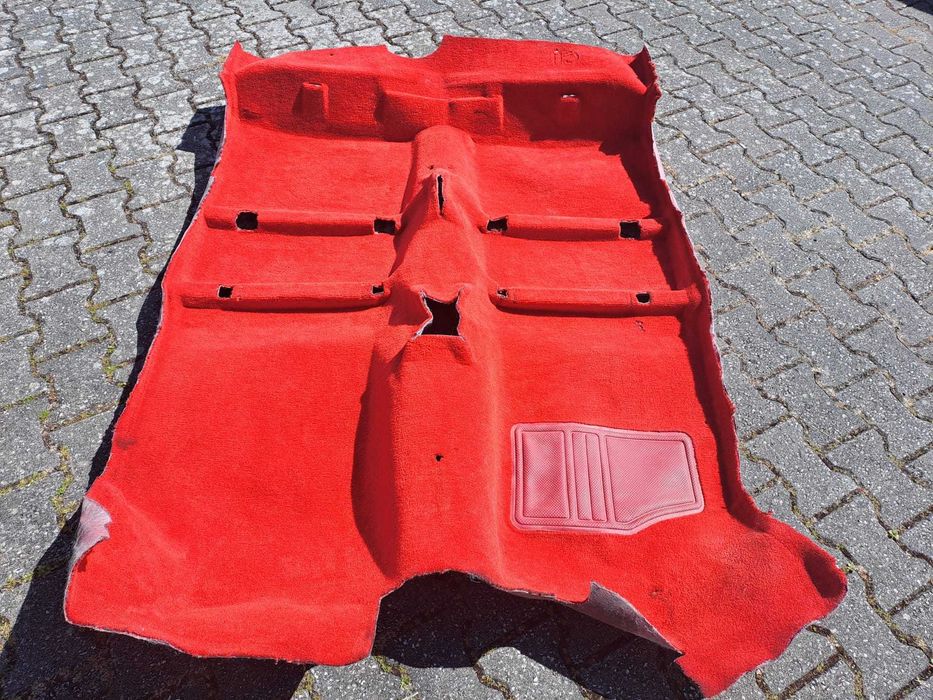 Renault 5 GT Turbo - carpete grelha coberturas plasticos