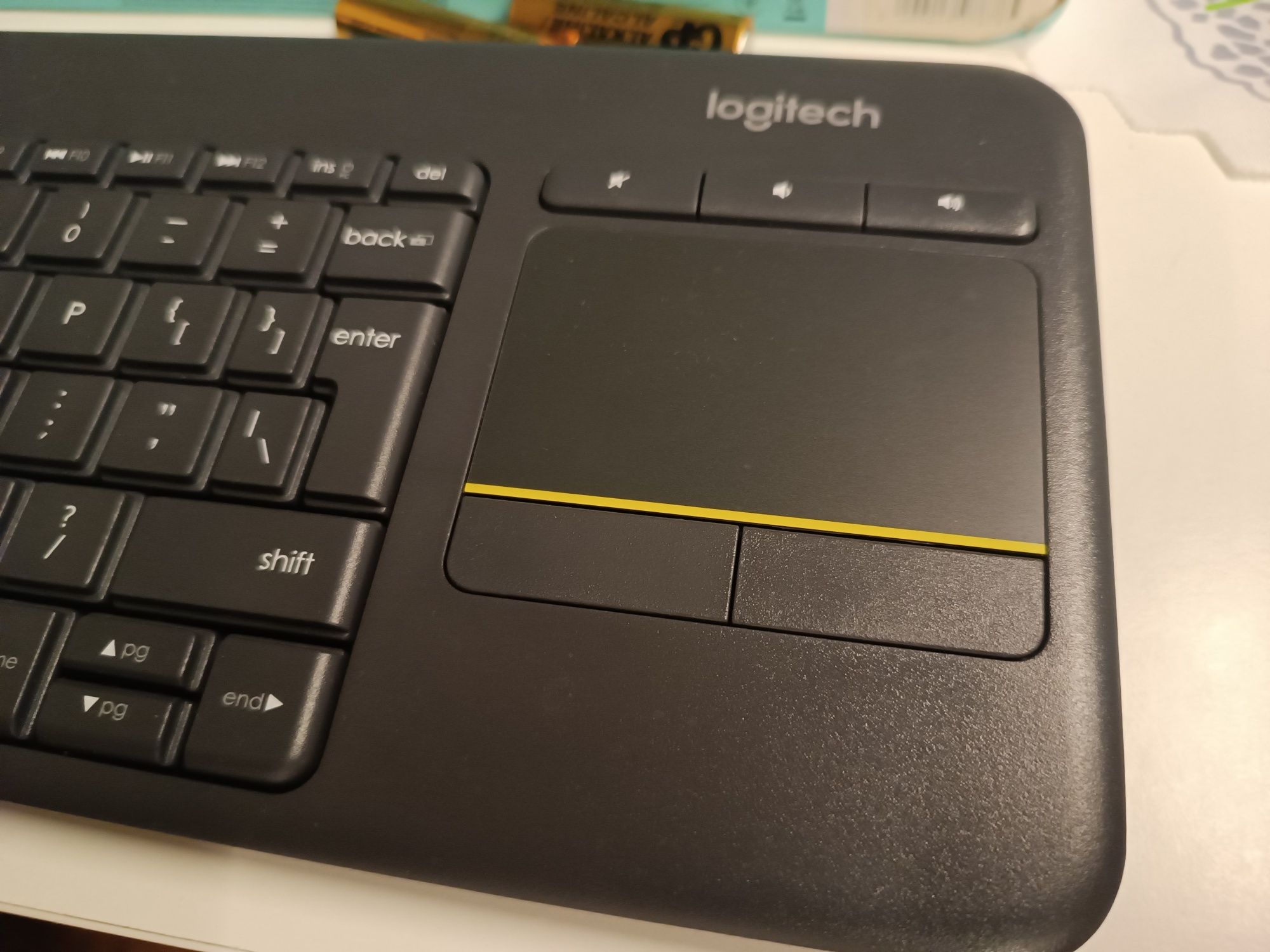 Klawiatura bezprzewodowa Logitech K400 Plus TV