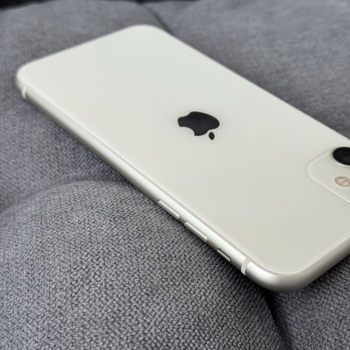 Apple iphone 11 128 Акб94%