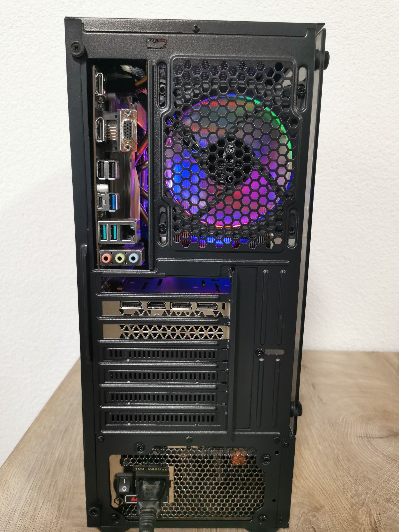 Ігровий системний блок,  Core i5 - 12400f, RX5700xt, ram 16 gb, ssd 1