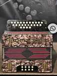 Vendo concertina hohner em lá Sustenido em bom estado