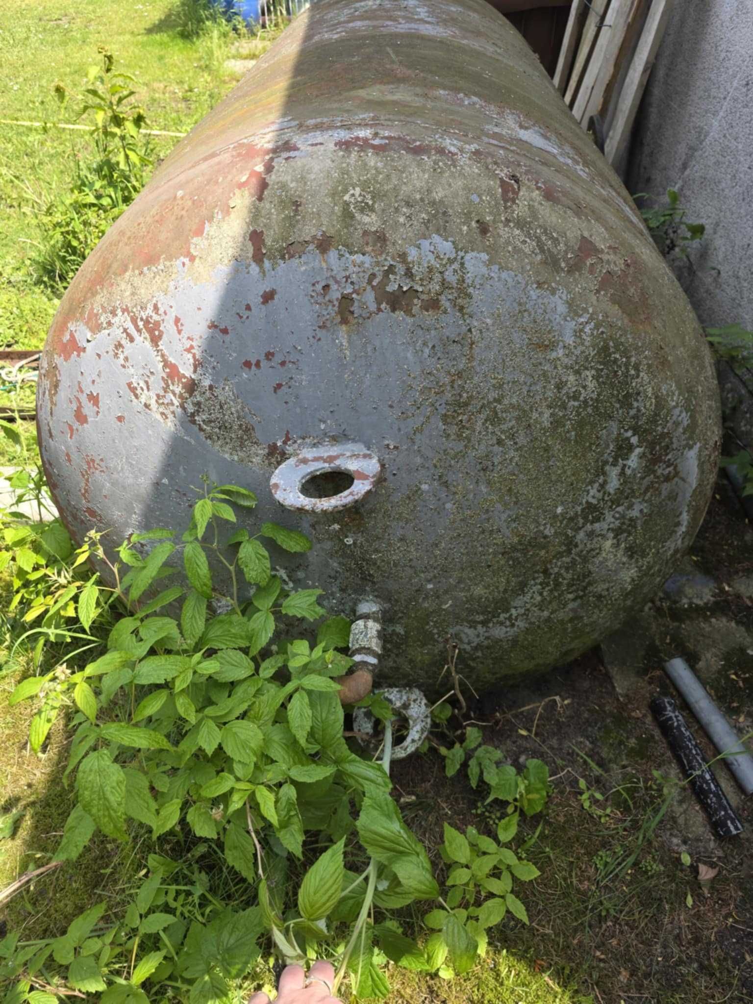 Zbiornik metalowy