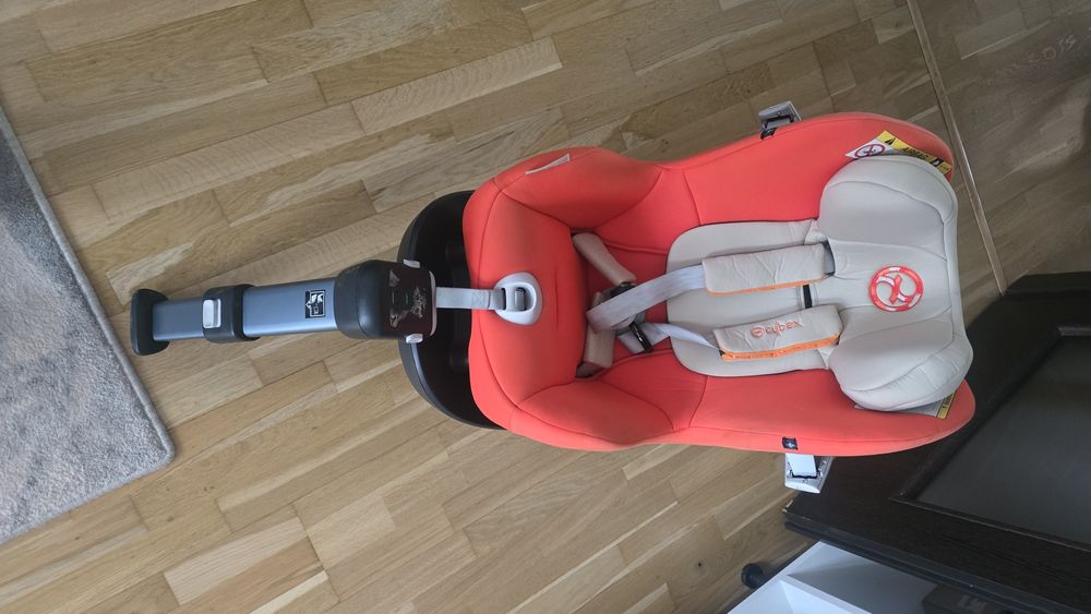 Fotelik samochodowy CYBEX SIRONA M2 I-Size dla dzieci 0-18kg