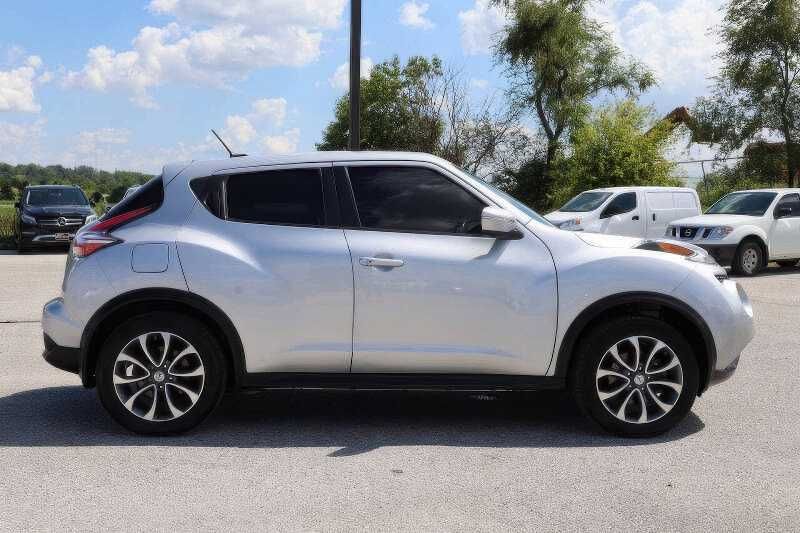 2017 Nissan JUKE SL