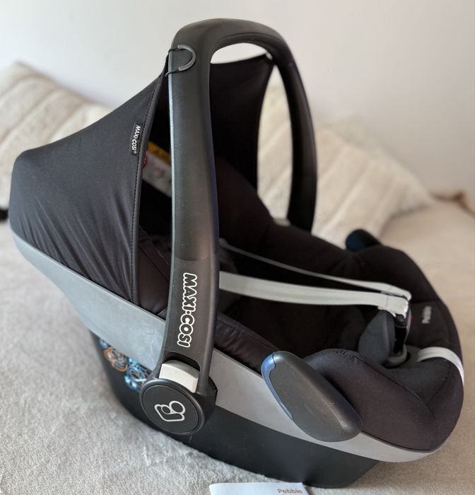Продам втокрісло Maxi Cosi Pebble 360 Pro2