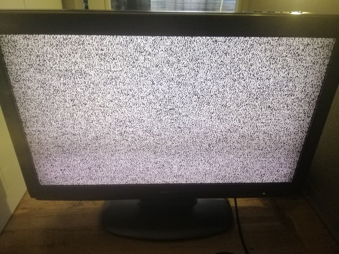 Tv telewizor SHARP AQUOS 32 cale monitoring reklamy 2X HDMI