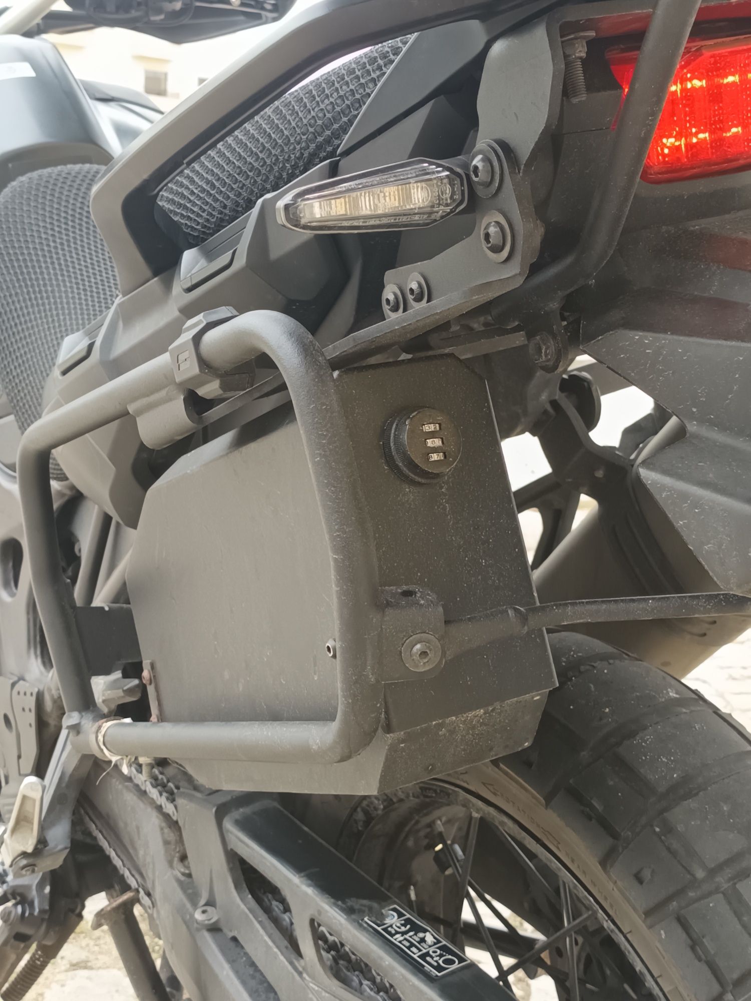 Africa twin crf1000l 2018 fullextras