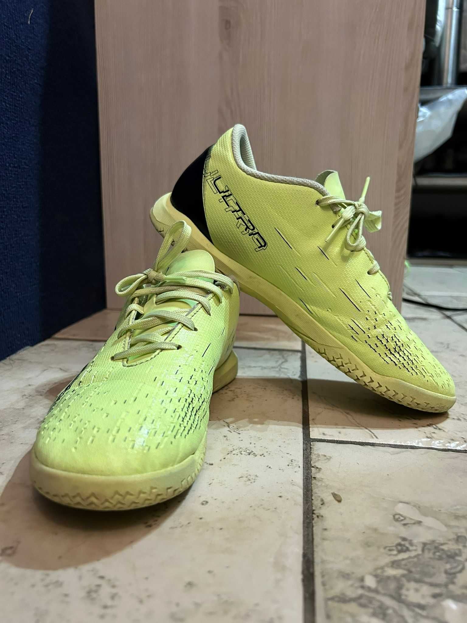 Buty piłkarskie Halówki 38 Adidas Hala