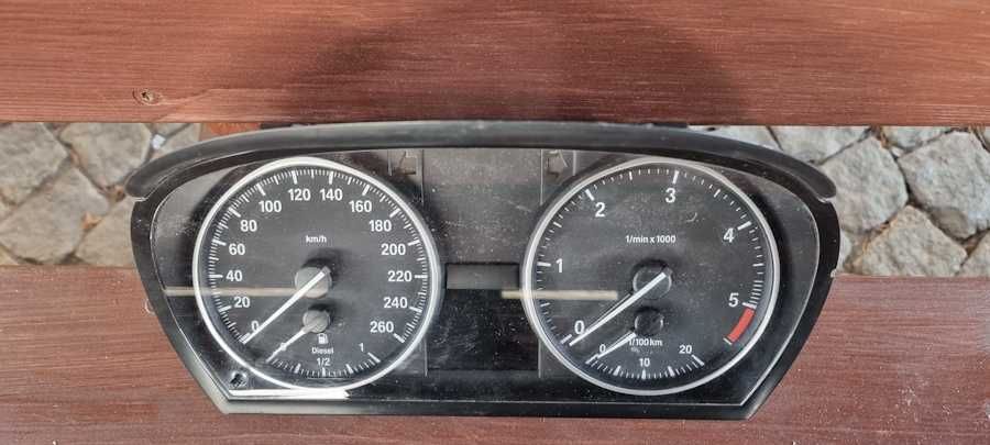 BMW E90  E92  E93 Licznik zegary