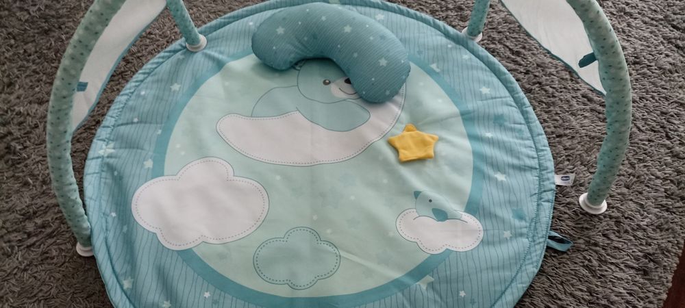 Parque infantil como novo