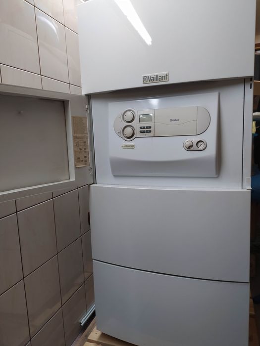 Sprzedam używany gazowy kocioł kondensacyjny Vaillant INT 306/2-C200