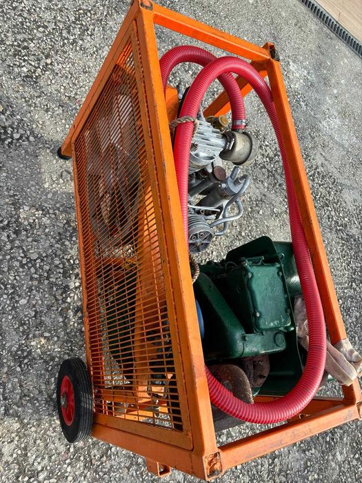 Compressor Bauer Mariner c/motor diesel ar Respiravel Alta Pressao