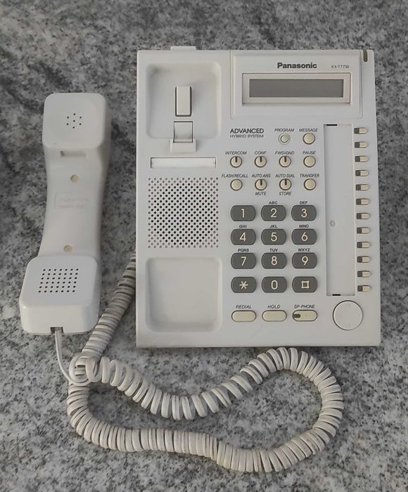 Telefony systemowe Panasonic.