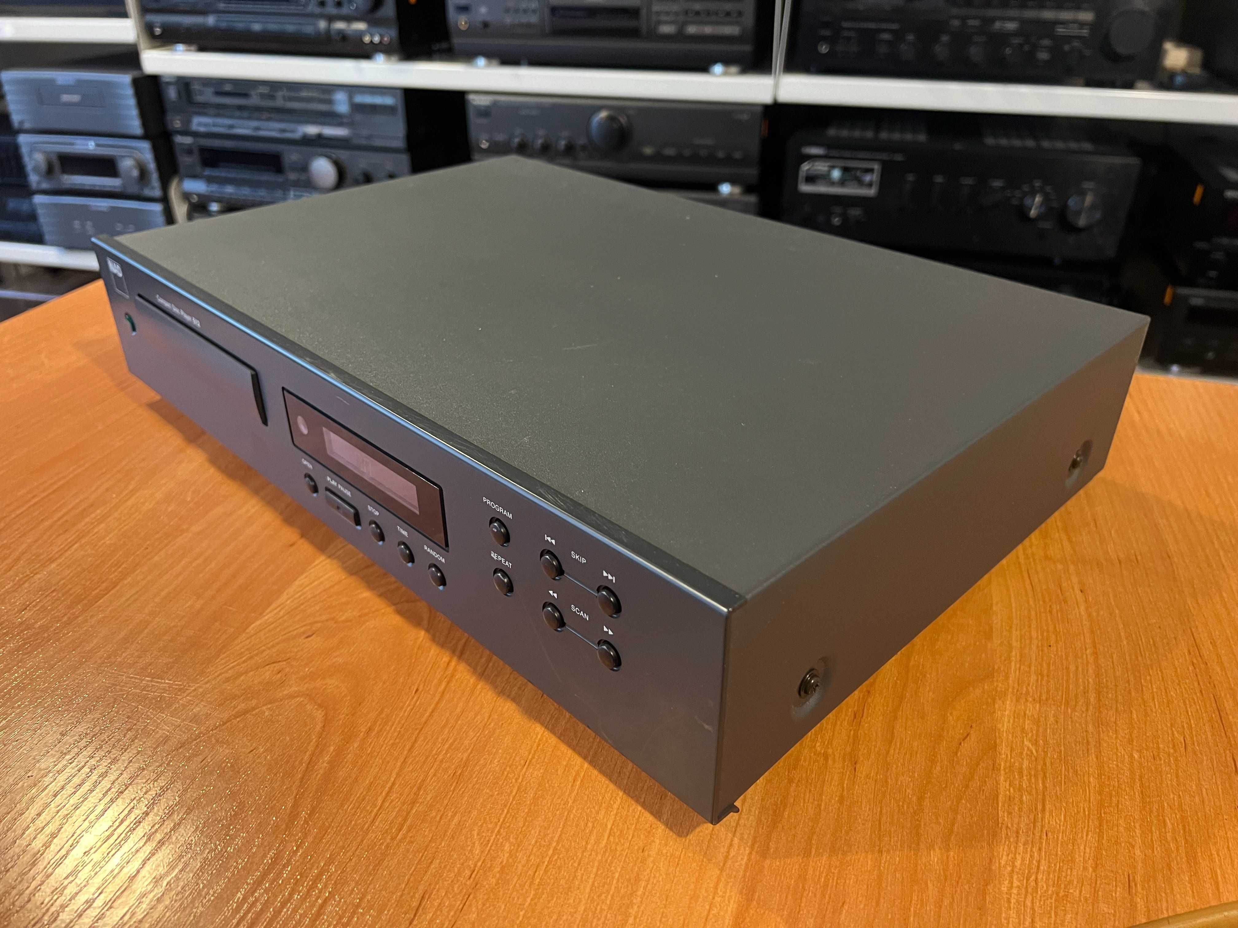 Odtwarzacz płyt CD NAD 512 Audio Room