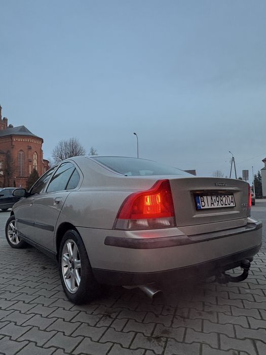 Volvo S60 2.0 Turbo 2003r