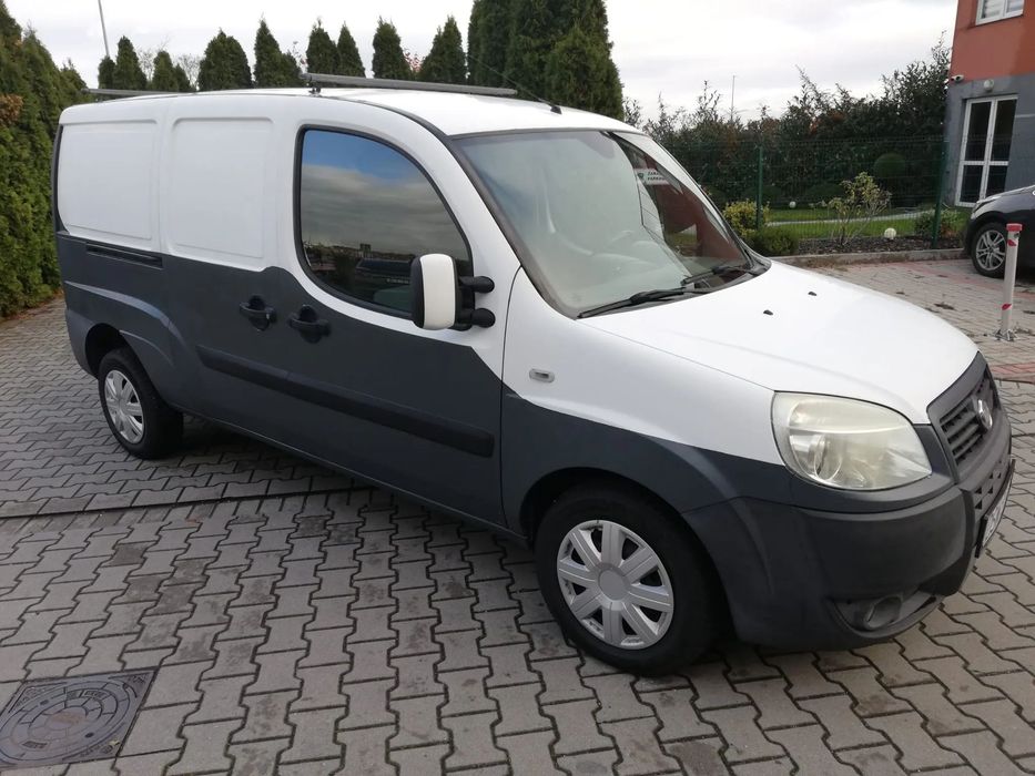 Fiat Doblo MAX ciężarowy 1.9 JTD 01/2009 r, 74 KW, 101 kM, mini camper, klima