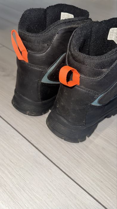 Черевики 36 розмір rezerved