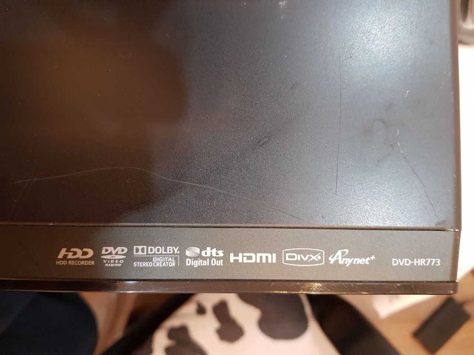 SAMSUNG DVD-HR773 - nagrywarka DVD z oryginalnym pilotem