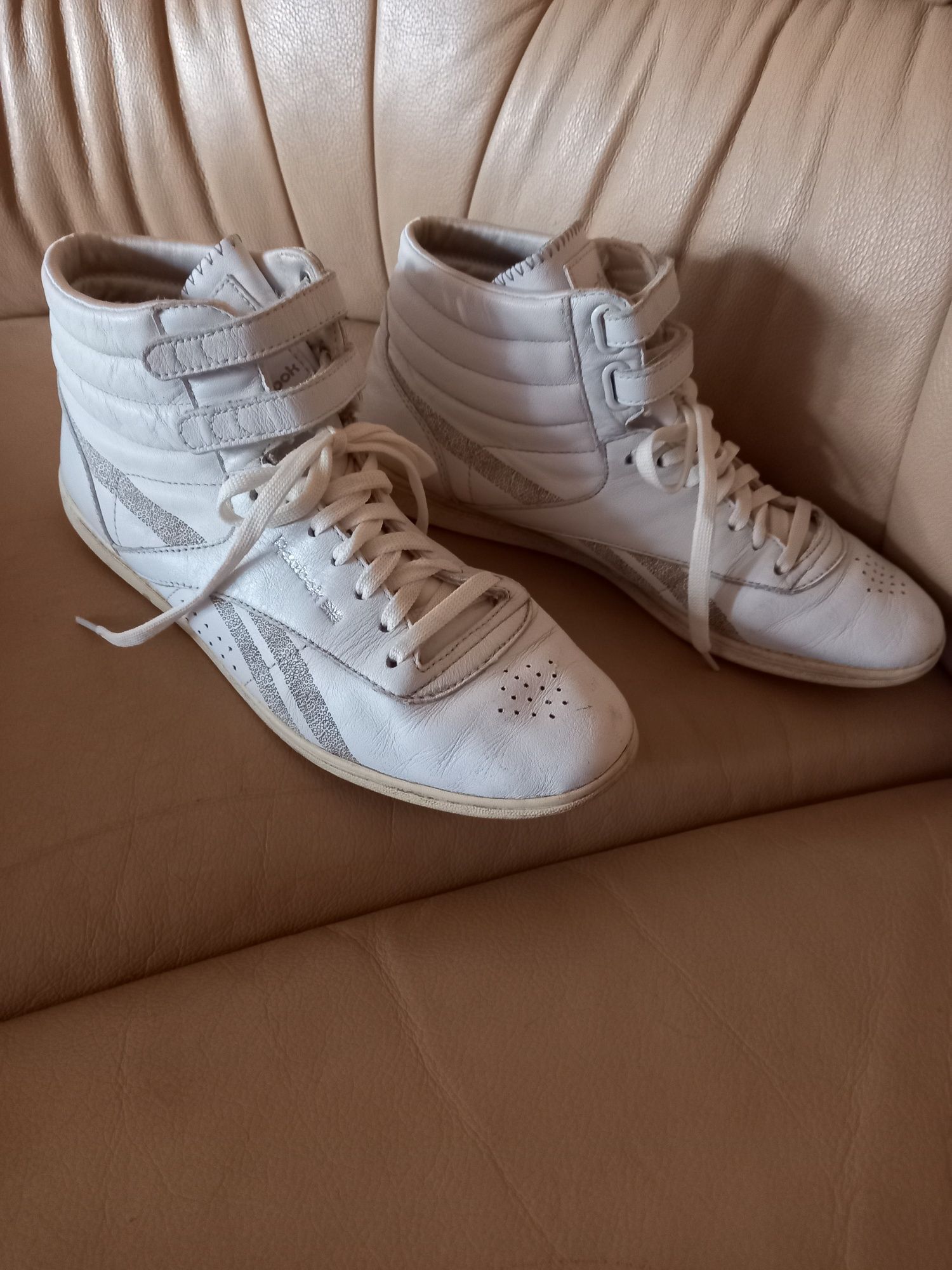 Buty r.38,5 SKÓRA Reebok Lifestyle za kostkę damskie sneakersy białe