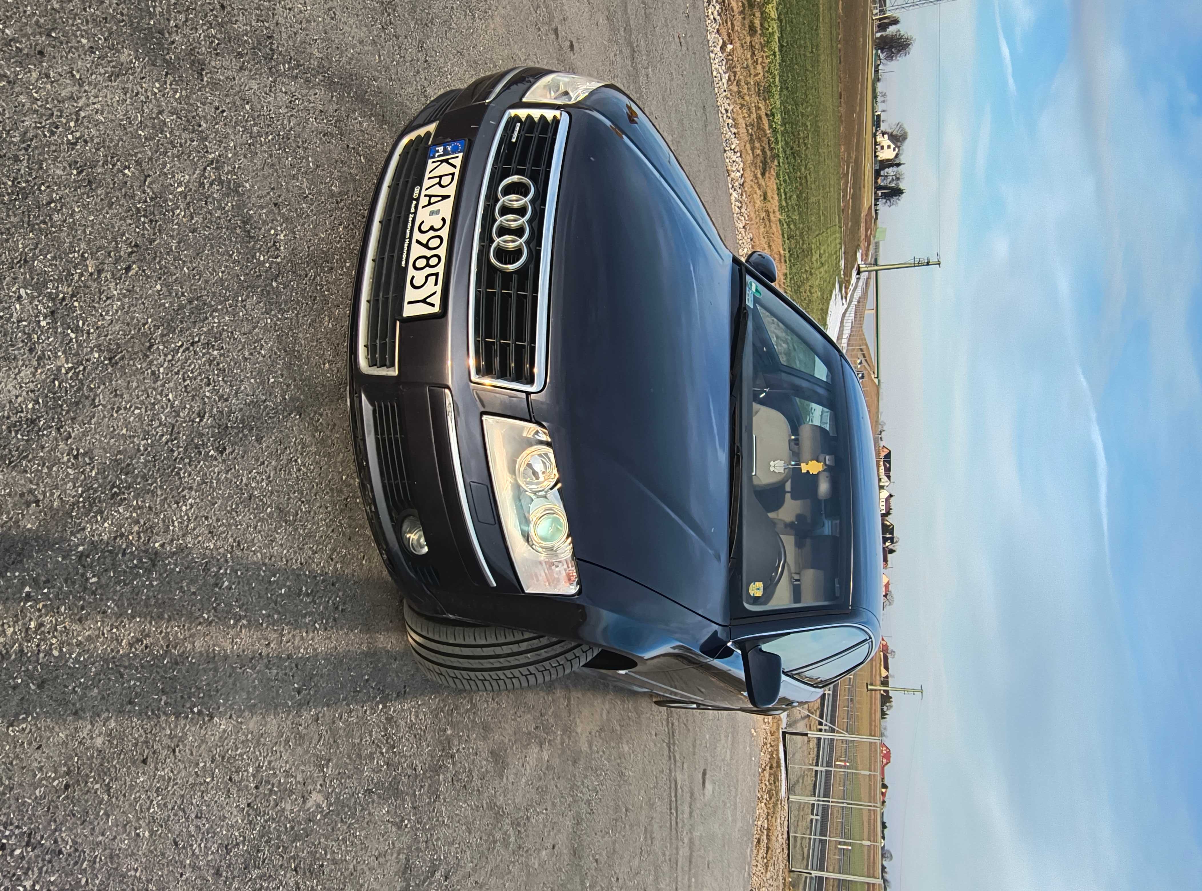 Audi A8 3.7 Quattro  LPG,2003r