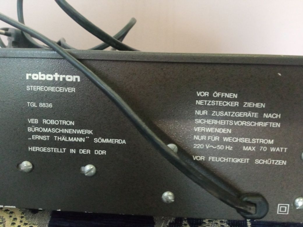 Amplituner Robotron RS 2510.