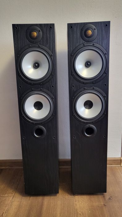 Kolumny głośnikowe Monitor MR4