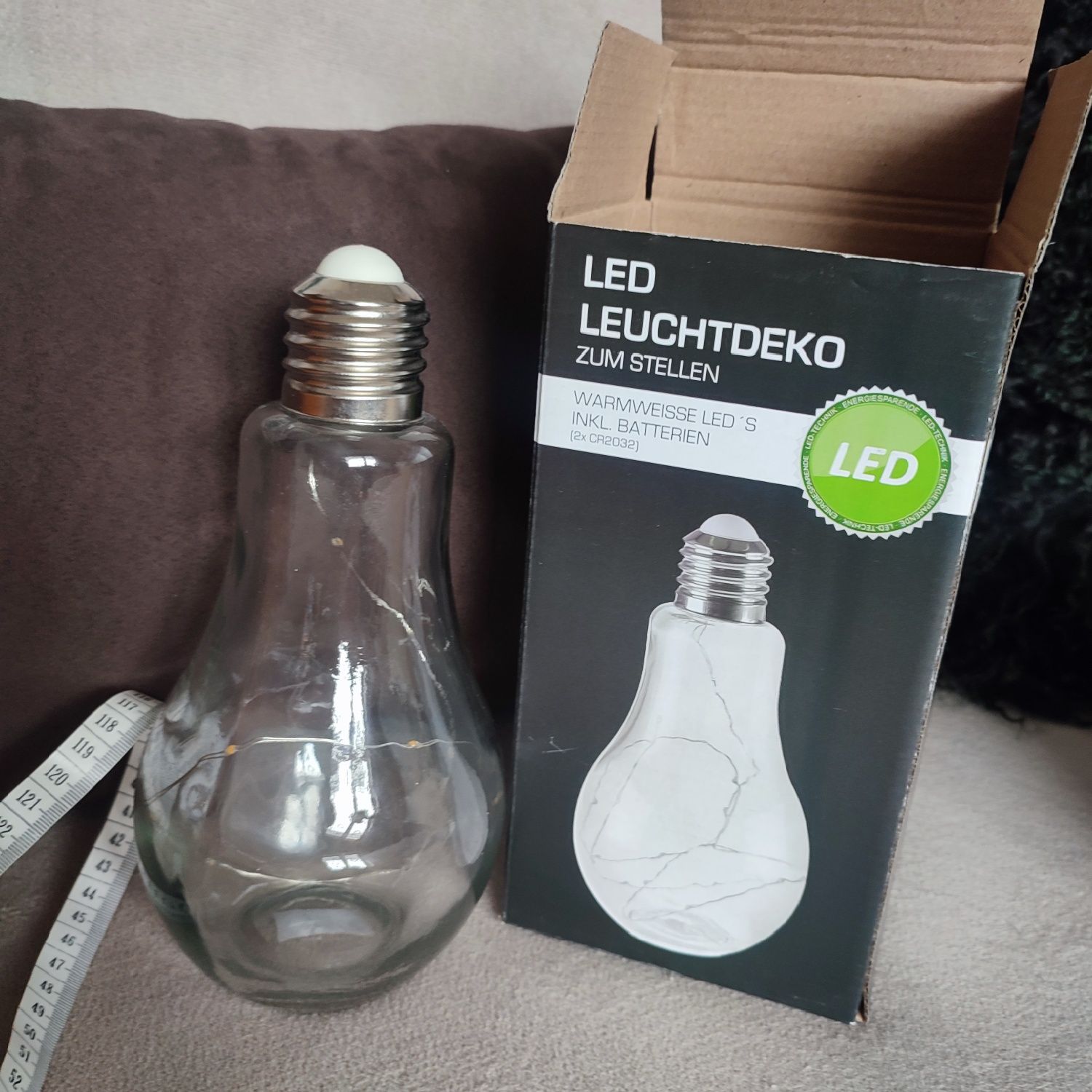 Lampka LED nowa na baterie