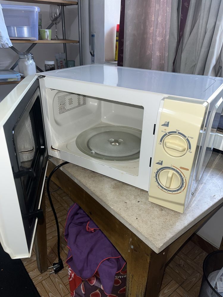 Microondas em bom estado