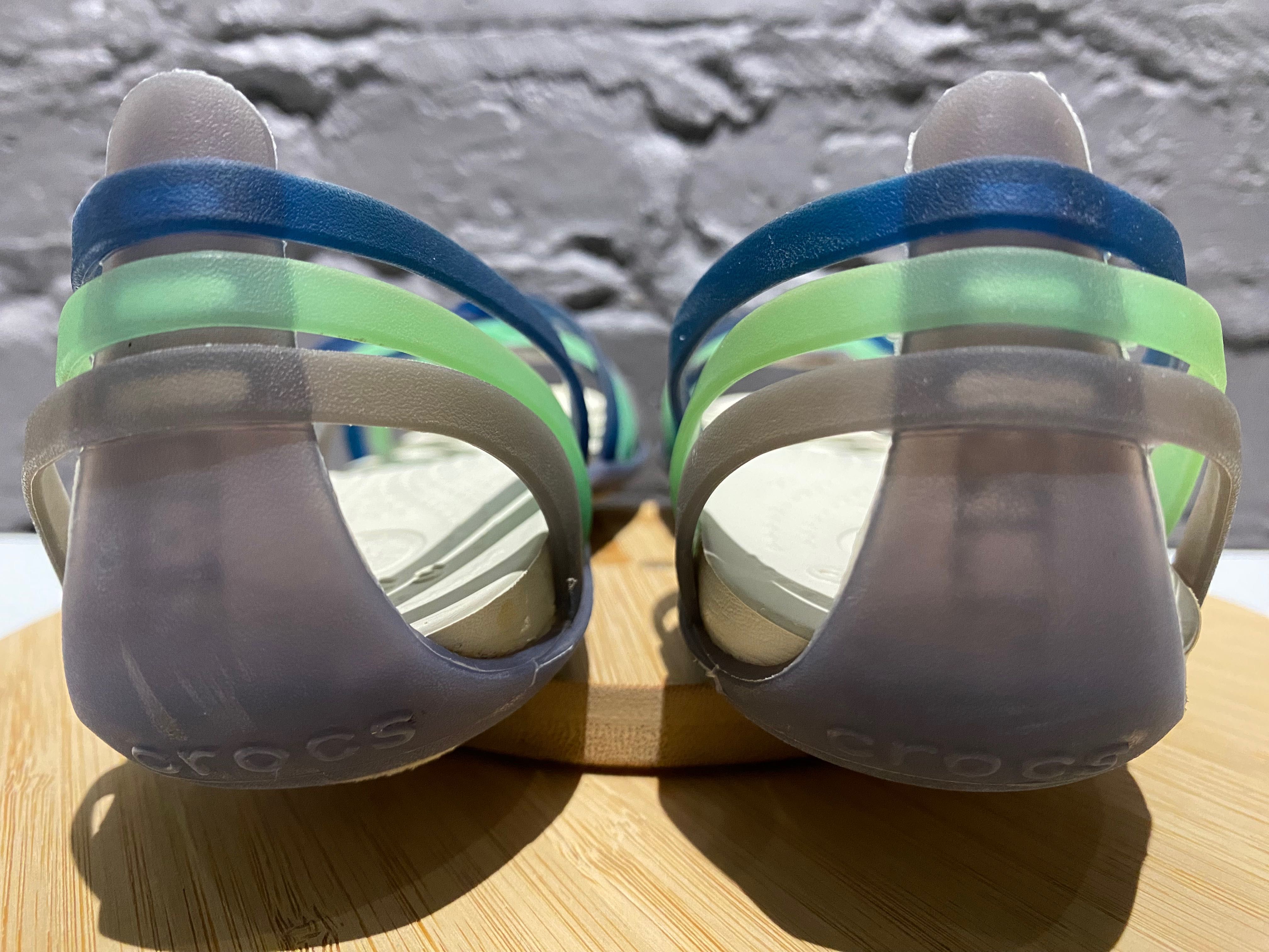 Crocs W6 мокасини