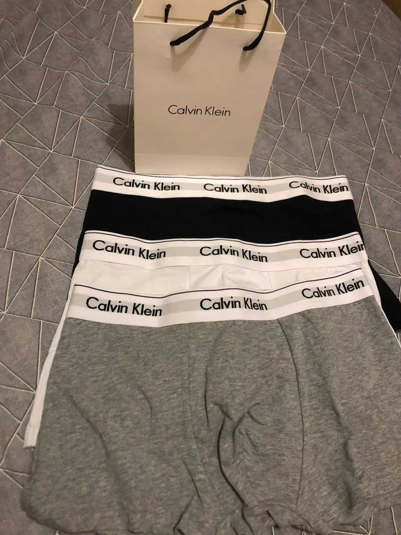 3-pak męskich bokserek Calvin Klein w Rozmiarze XL