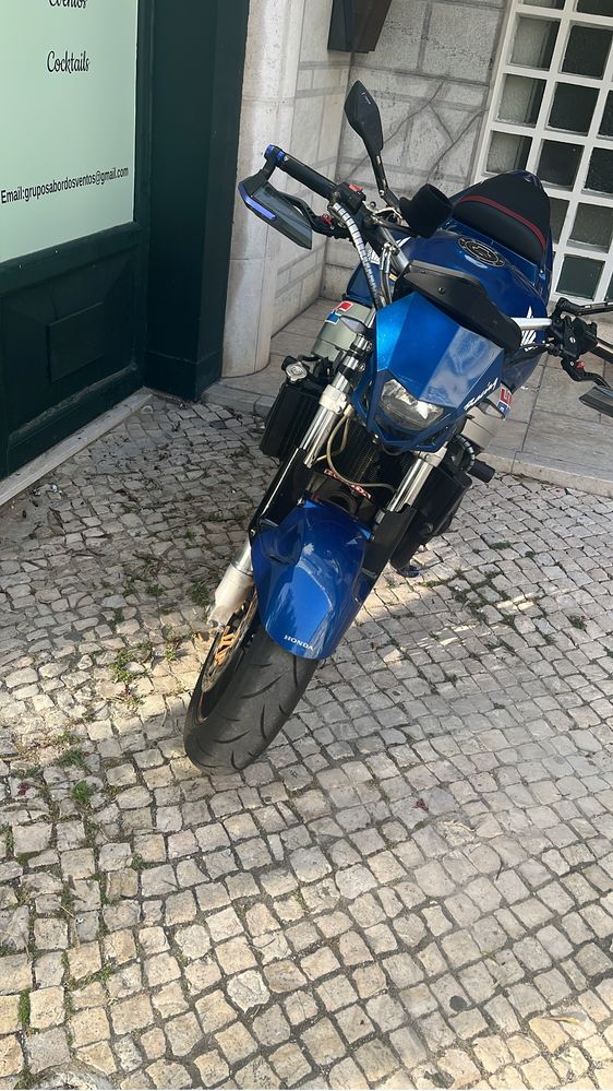 Honda cbr 900 rr fireblade