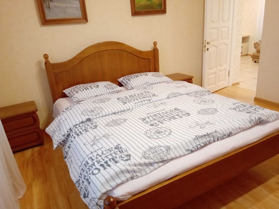 #478  Аренда Дома Посуточно 4 спальни  Бассейн Баня BBQ Бильярд Озеро