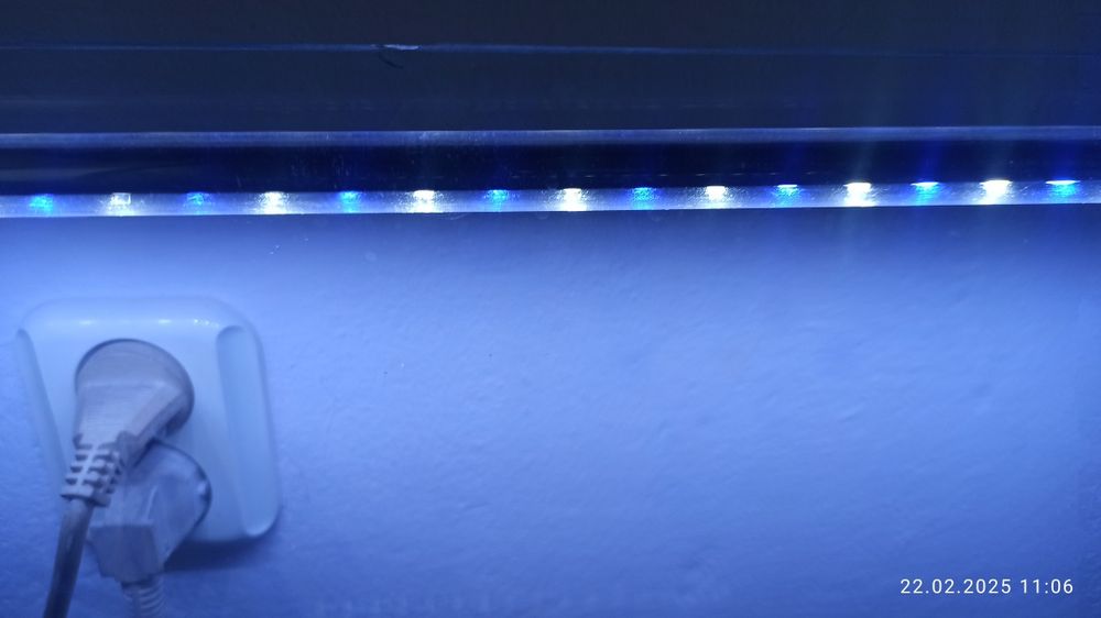 Lampa LED do akwarium biało niebieska 63cm