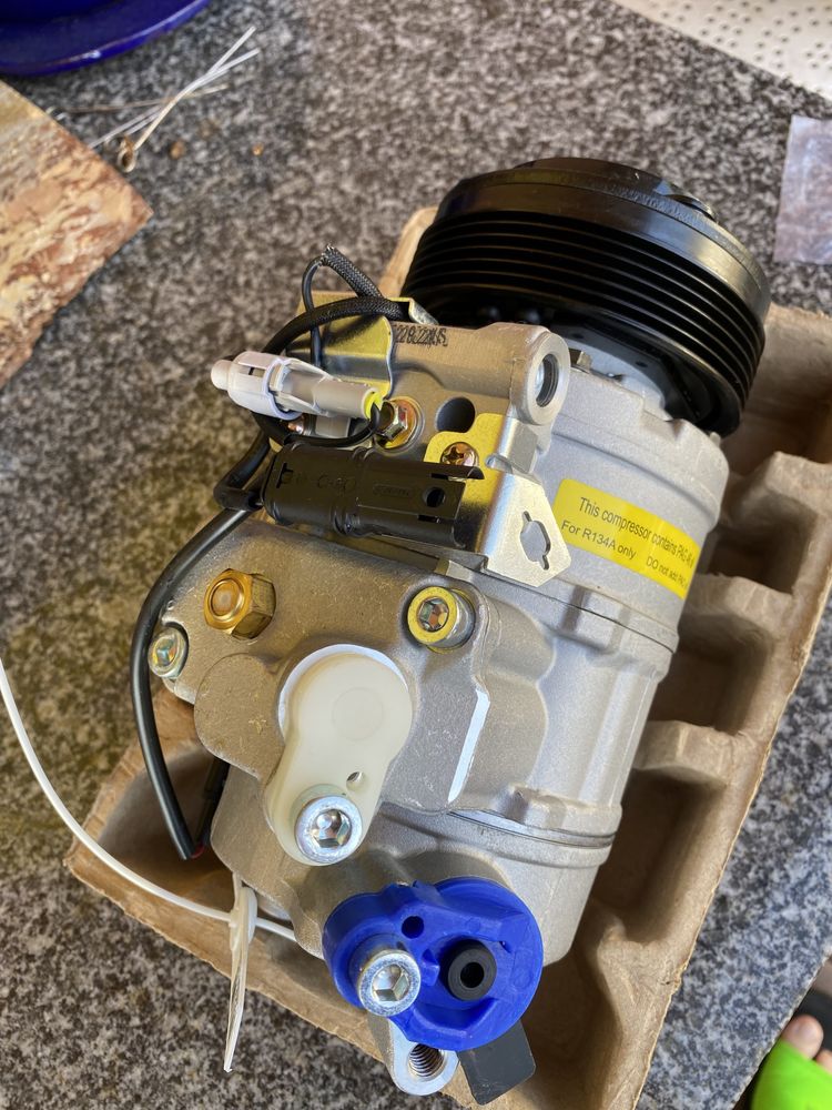 Sprężarka Klimatyzacji BMW e90 320D