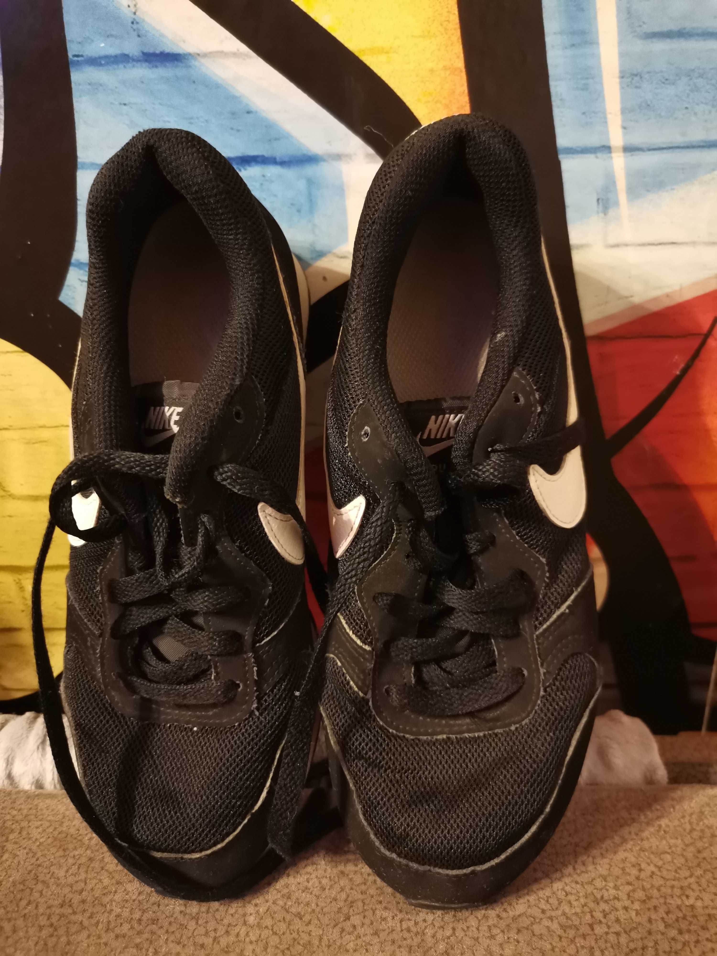 Buty adidasy nike md runner 2 rozm 36.5